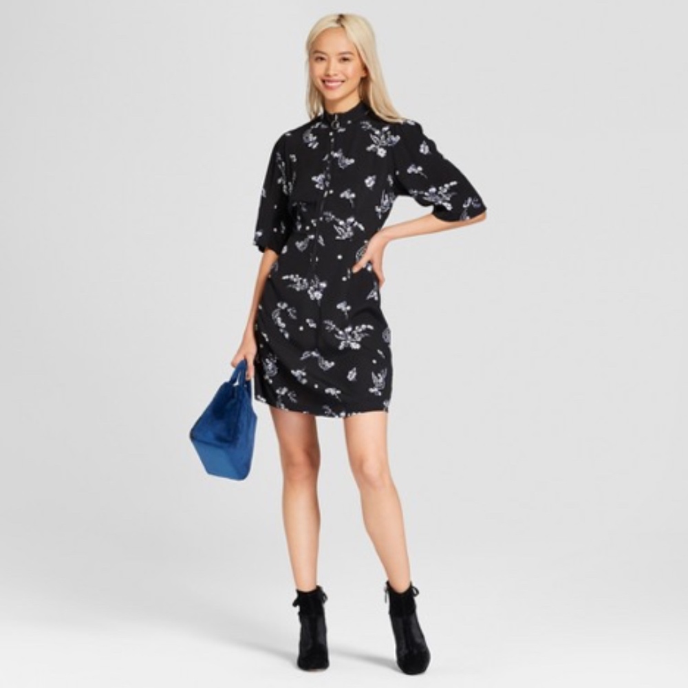 Women's Flirty Mini Dress With O Ring Zip